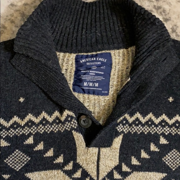 American Eagle Outfitters Dark Grey and Cream Crewneck Sweater - Picture 2 of 2